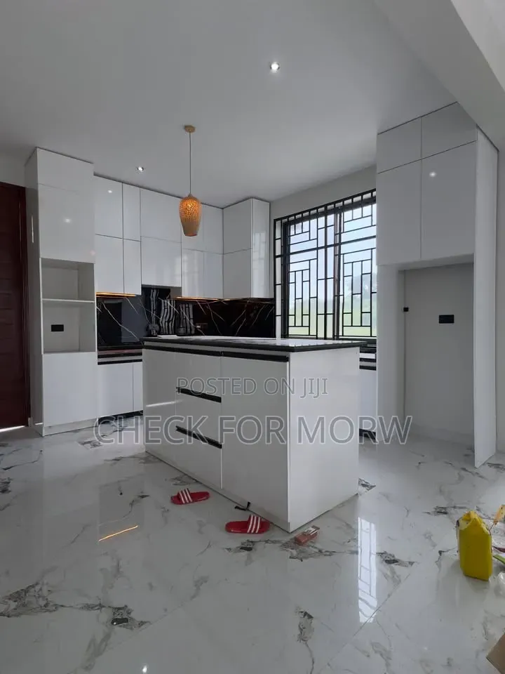 3bdrm Apartment in Lubowa, Central Division for rent