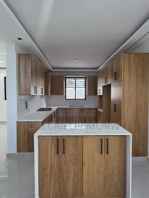 5bdrm Duplex in Alright, Central Division for rent