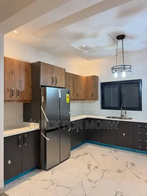 5bdrm Duplex in Akright, Central Division for rent