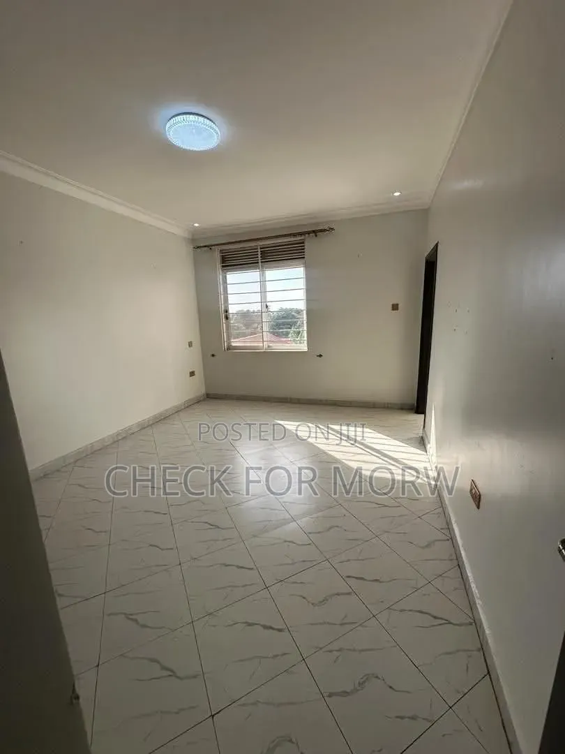 2bdrm Apartment in Kyebando, Central Division for rent
