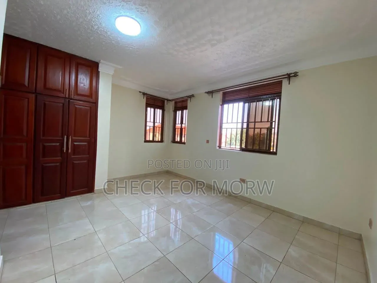 2bdrm Apartment in Kyebando, Central Division for rent