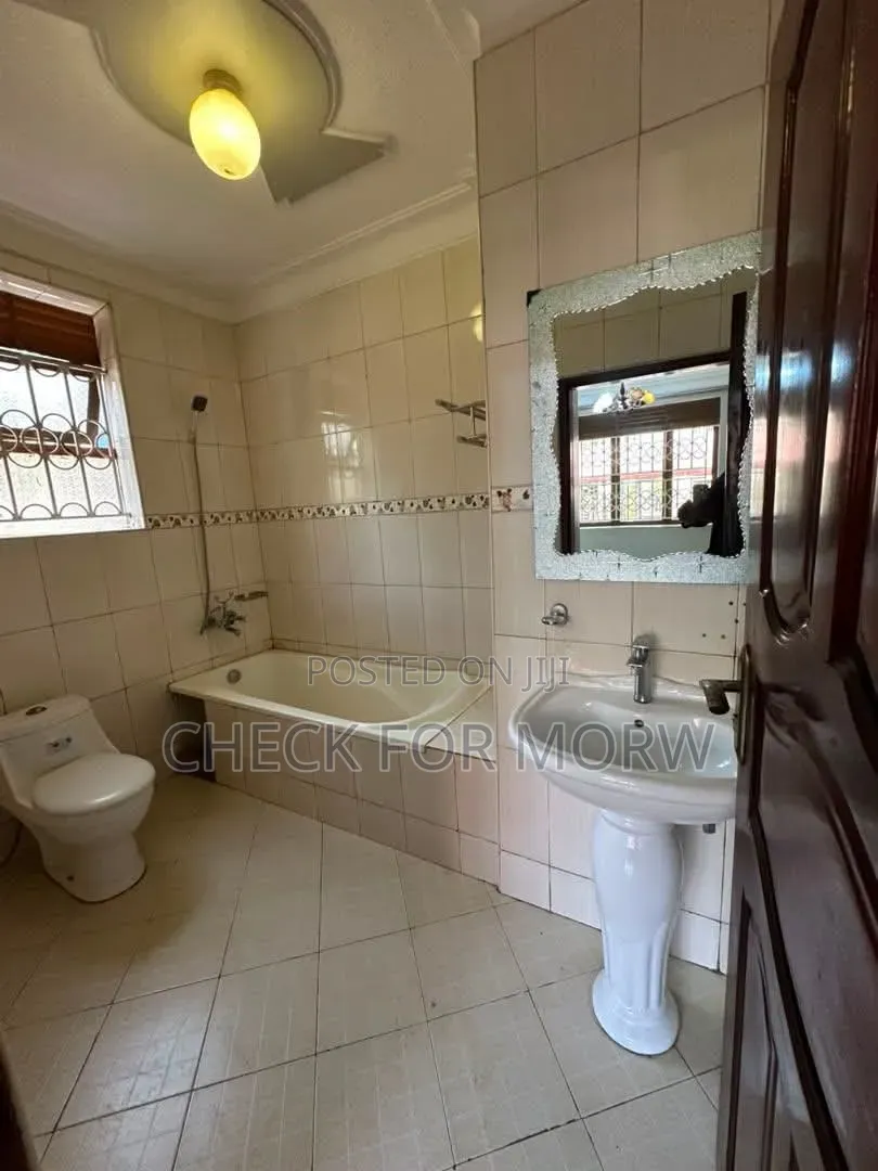 2bdrm Apartment in Kyebando, Central Division for rent