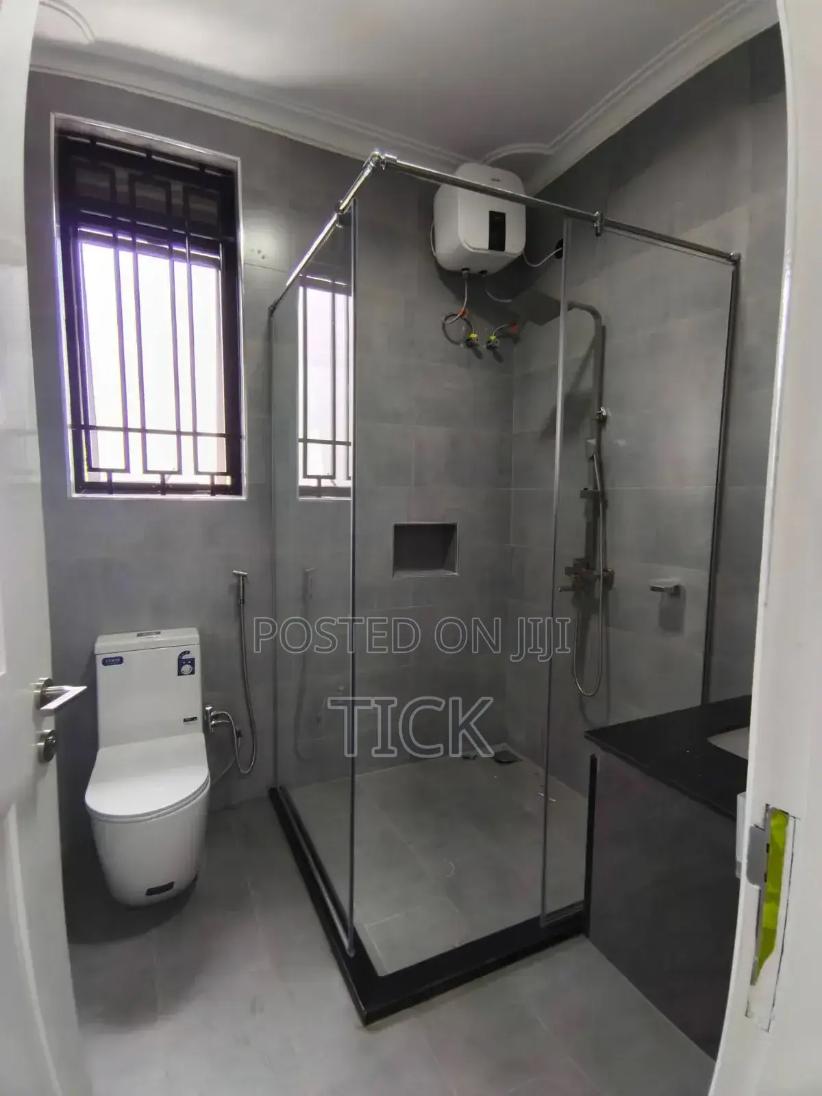 3bdrm Apartment in Kyebando, Central Division for rent