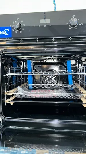 Buit-in Oven