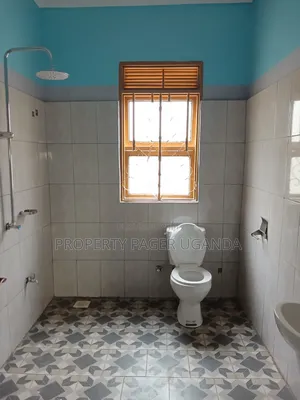 3bdrm House in Kira-Nsasa for rent