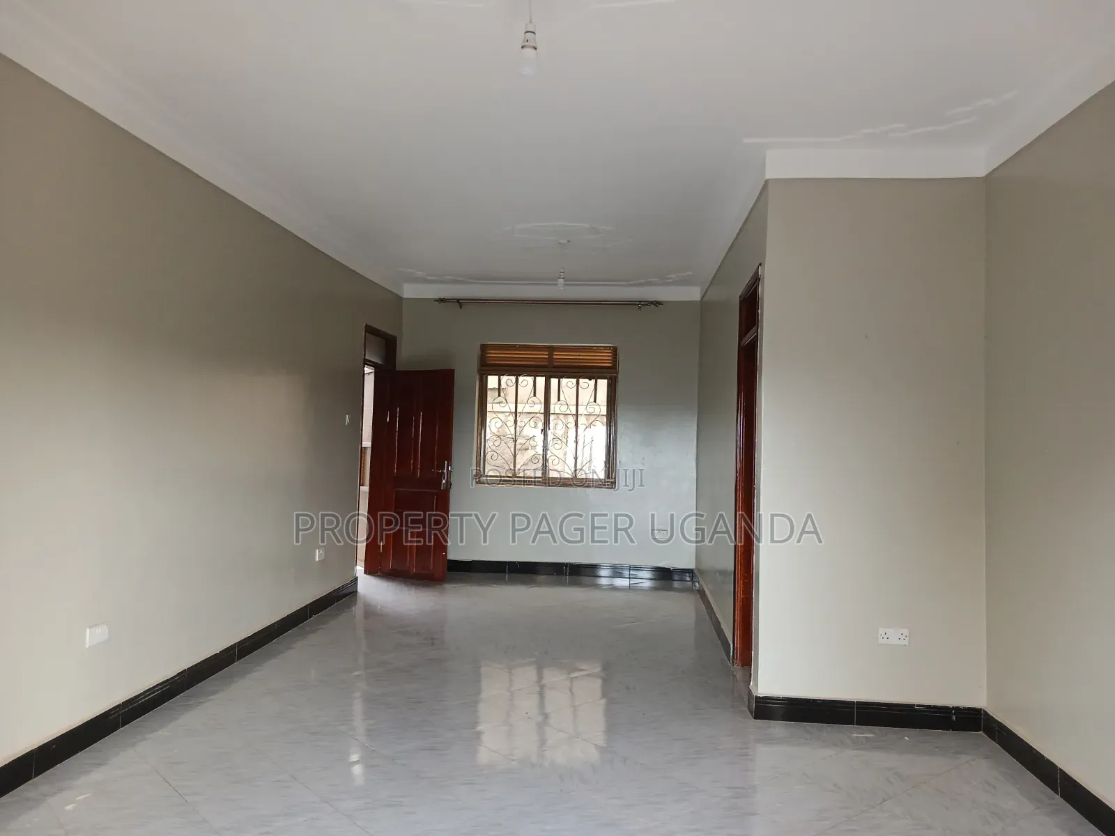 3bdrm House in Kira-Nsasa for rent