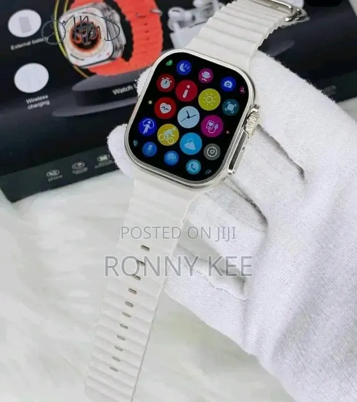 Unique Combo Smartwatch {With a Mag Safe Power Bank,free Air Pods R}