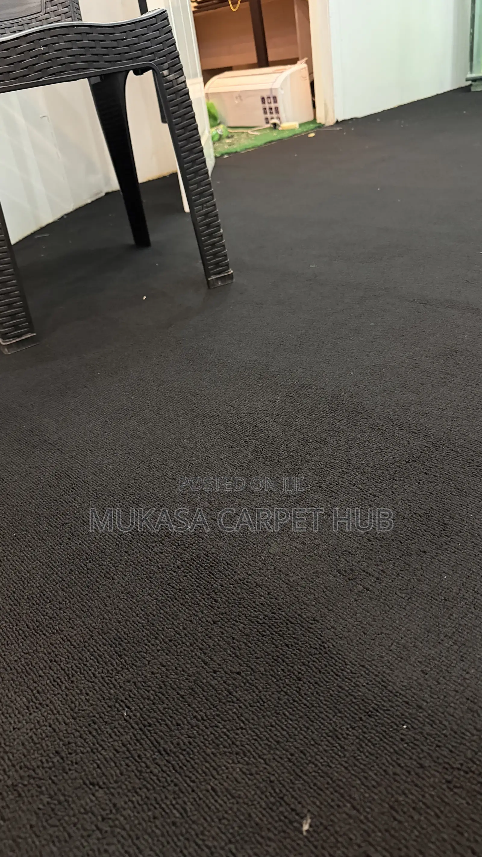 Premium Black Woolen Carpet – Soft Elegant for Home