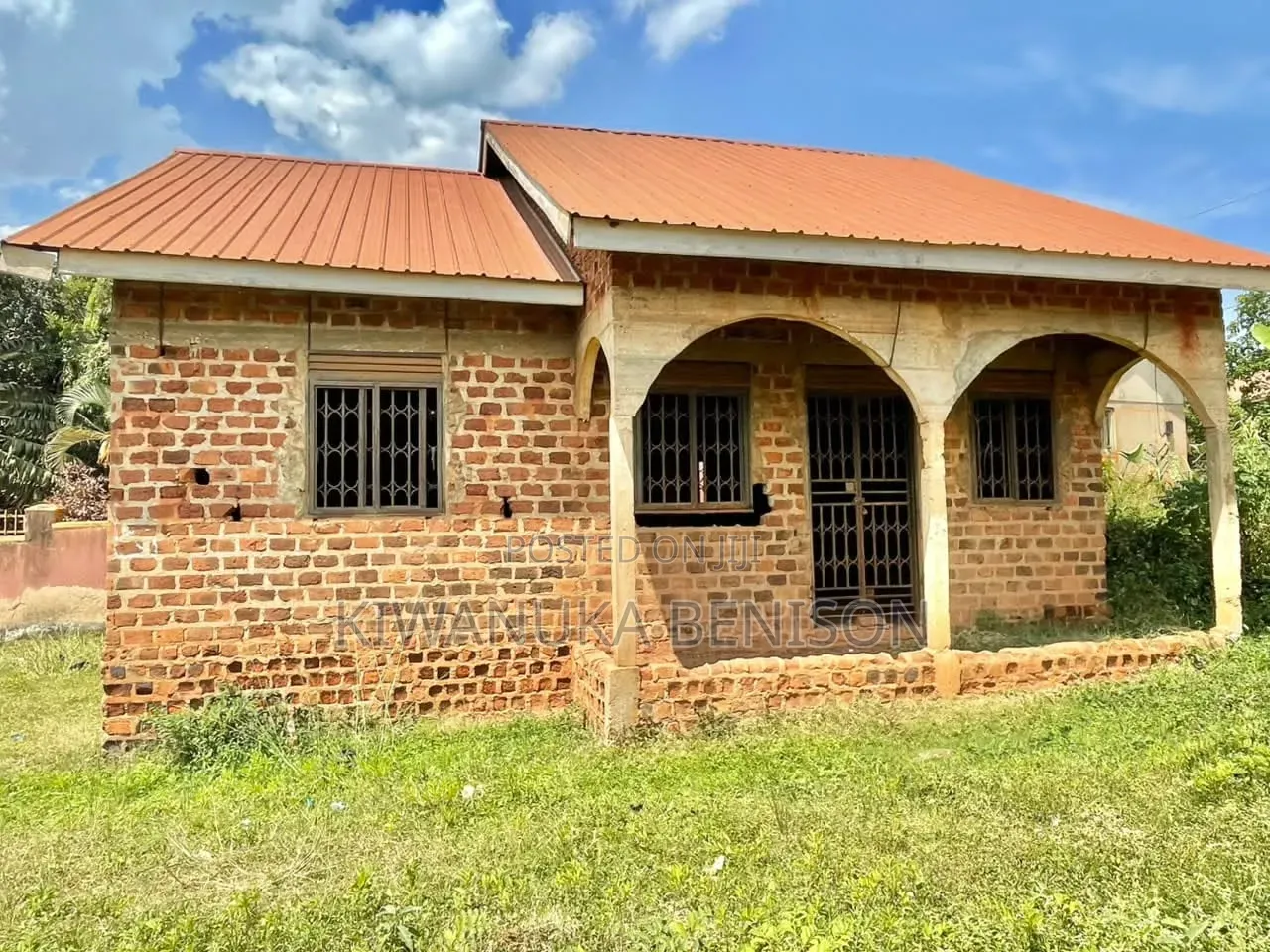 Furnished 3bdrm Bungalow in Najjera, Central Division for sale