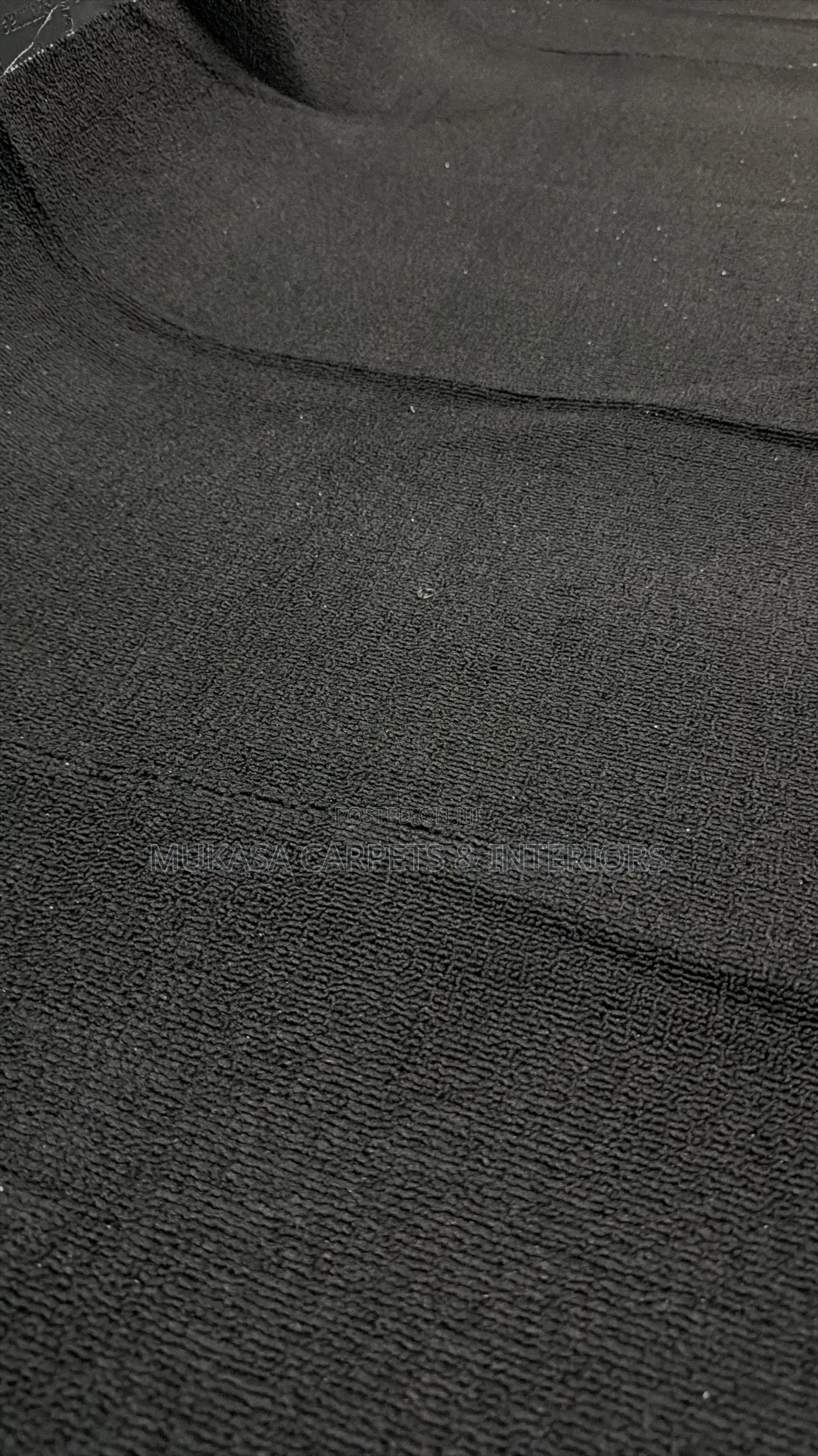 Luxury Black Floor Carpet – Soft Woolen Finish