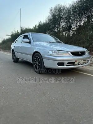 Toyota Premio 2001