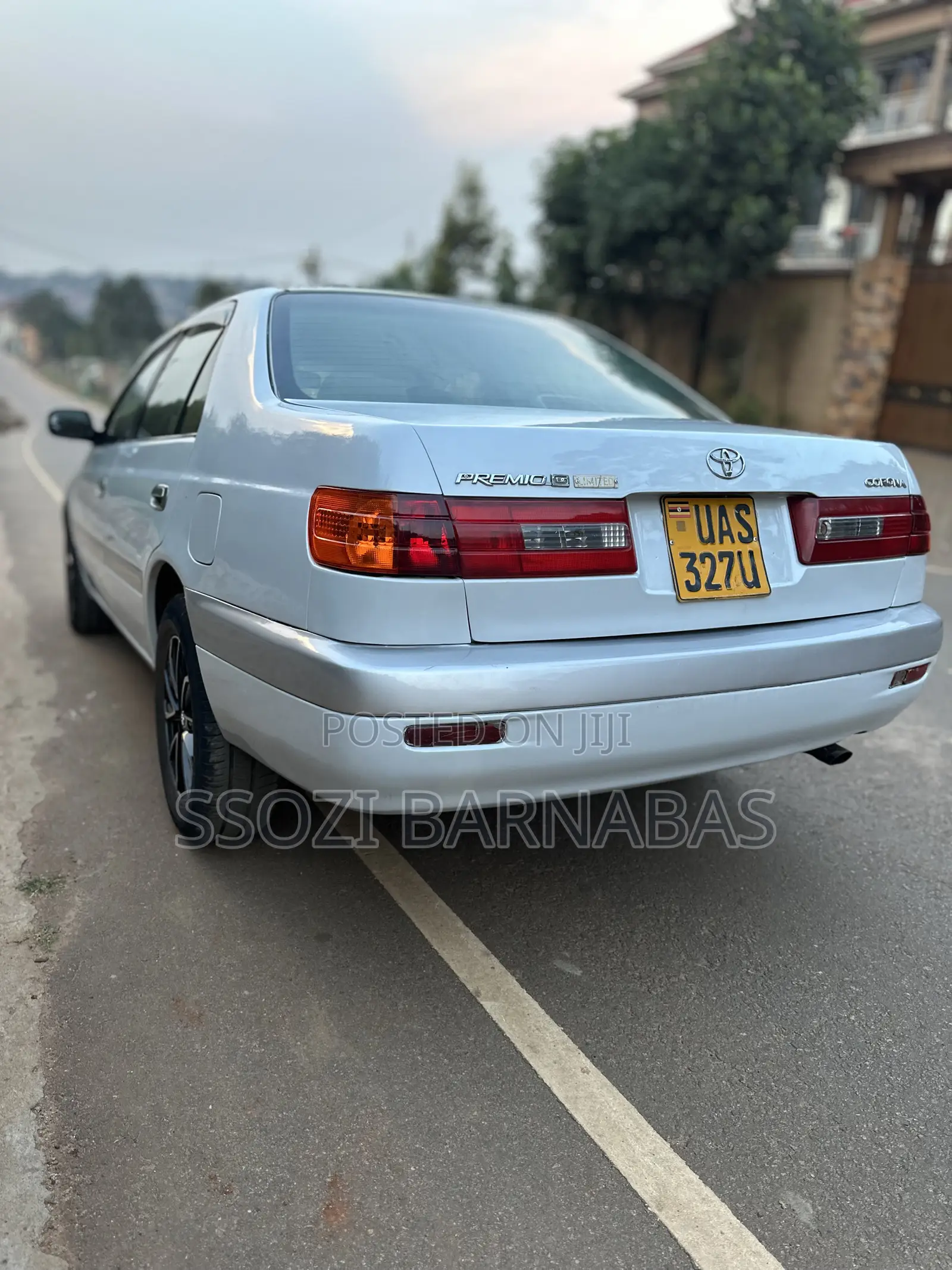 Toyota Premio 2001