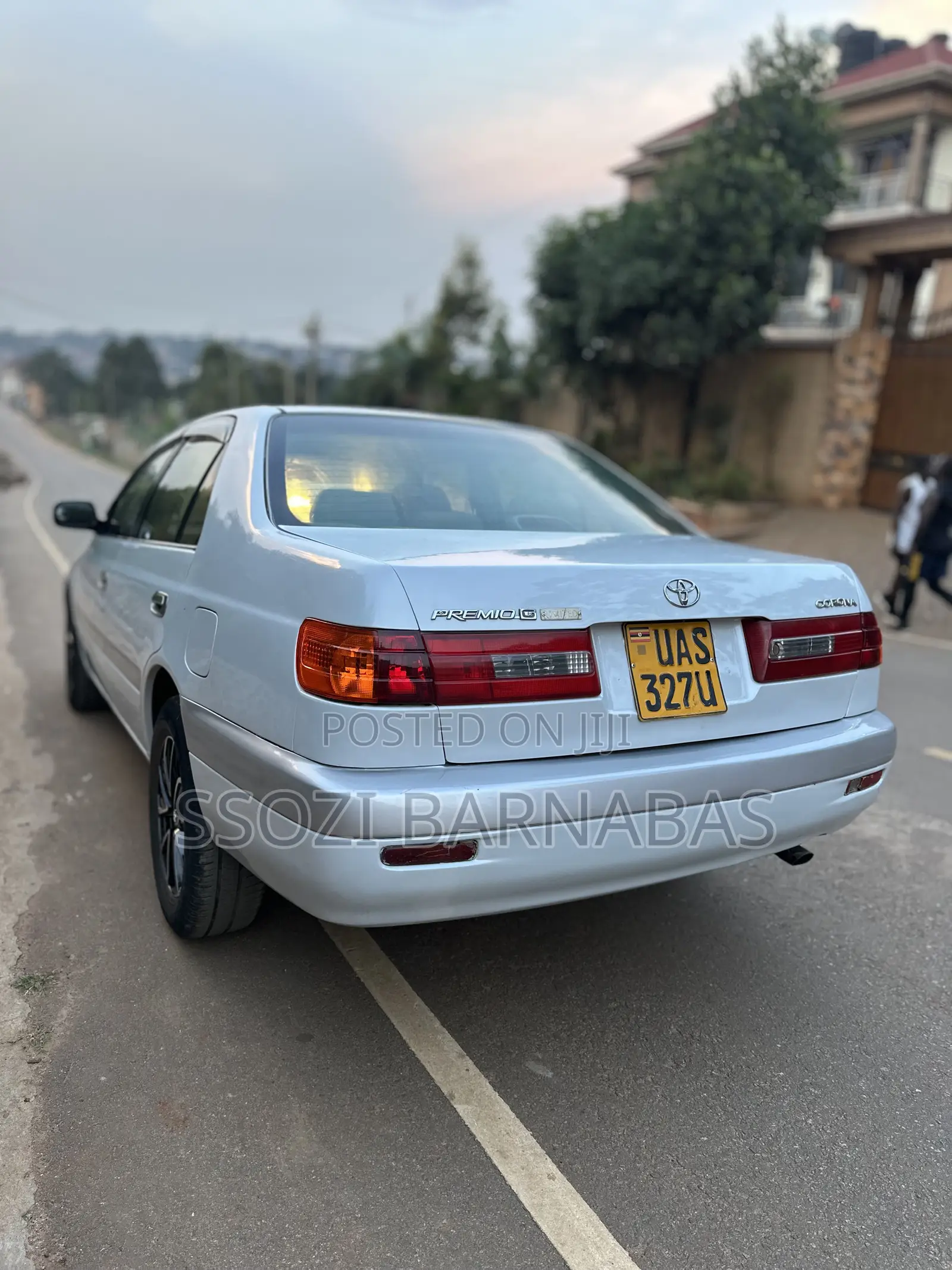 Toyota Premio 2001