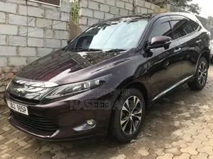 Toyota Harrier 2015 Maroon