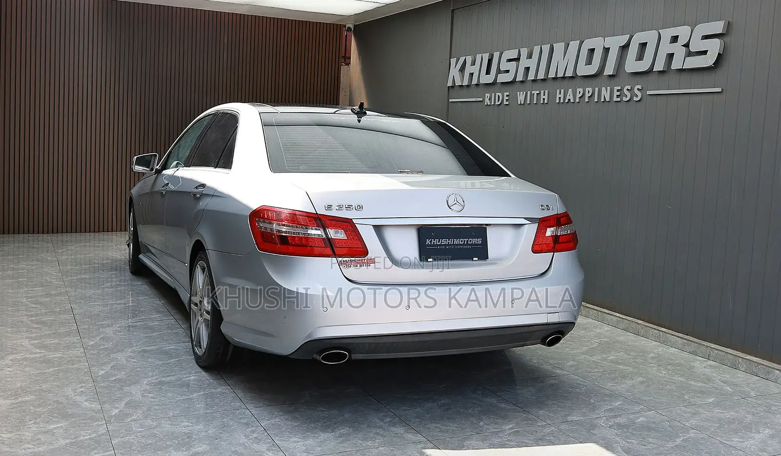 Mercedes-Benz E250 2011 Silver