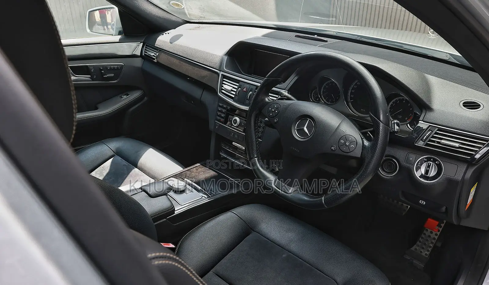 Mercedes-Benz E250 2011 Silver