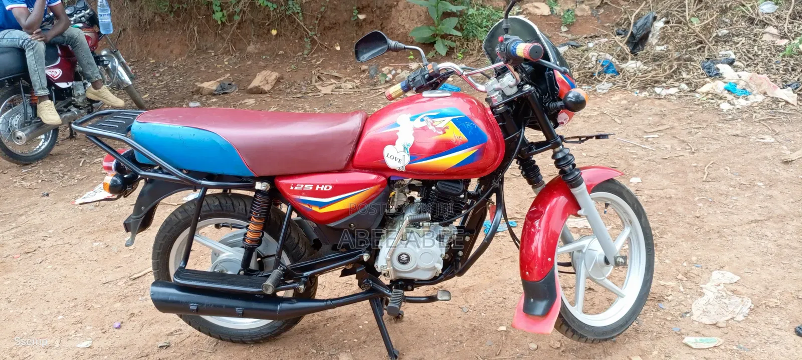 Bajaj Boxer 125 2025 Red