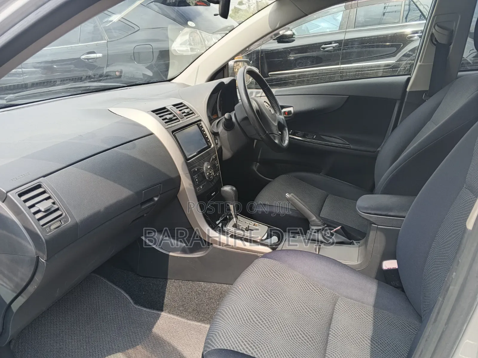 Toyota Corolla Fielder 2011 Silver