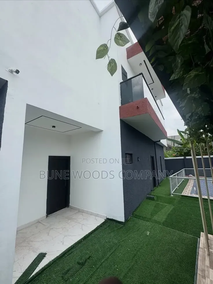 House Painting and Renovation