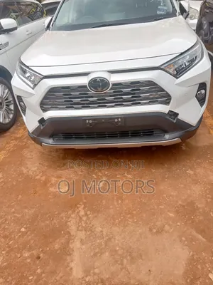 Toyota RAV4 2020 White