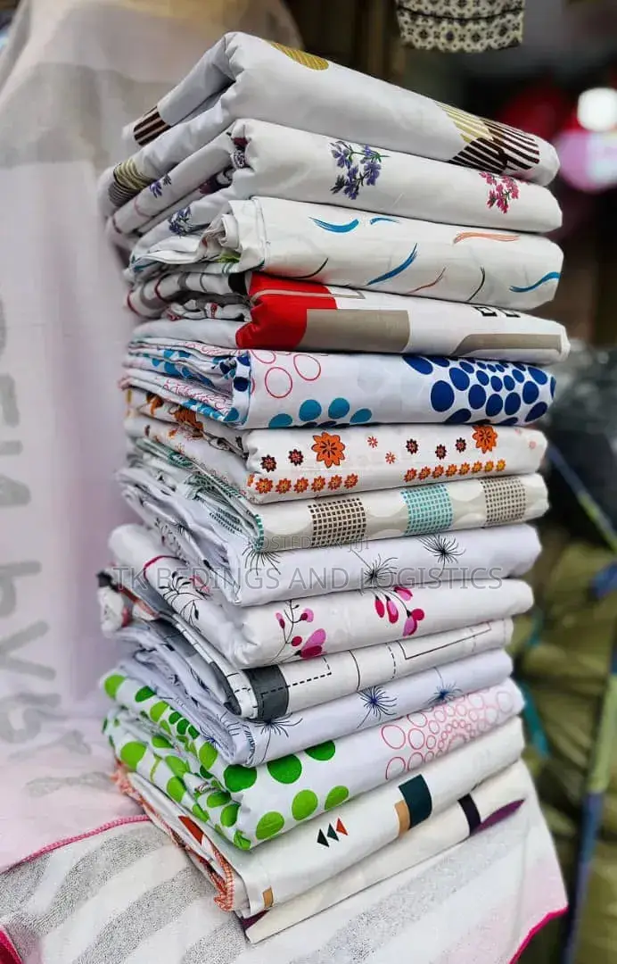 8x8 Flowered Bedsheets