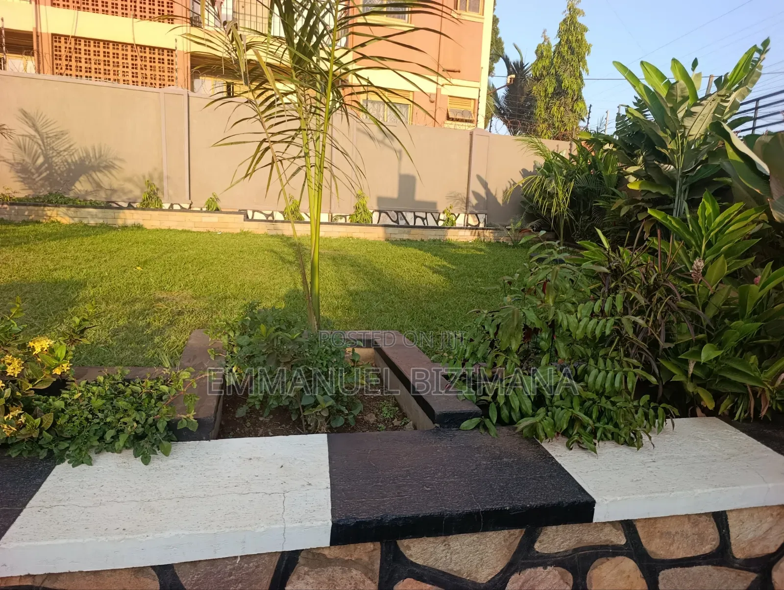 Furnished 5bdrm House in Buwate, Central Division for sale