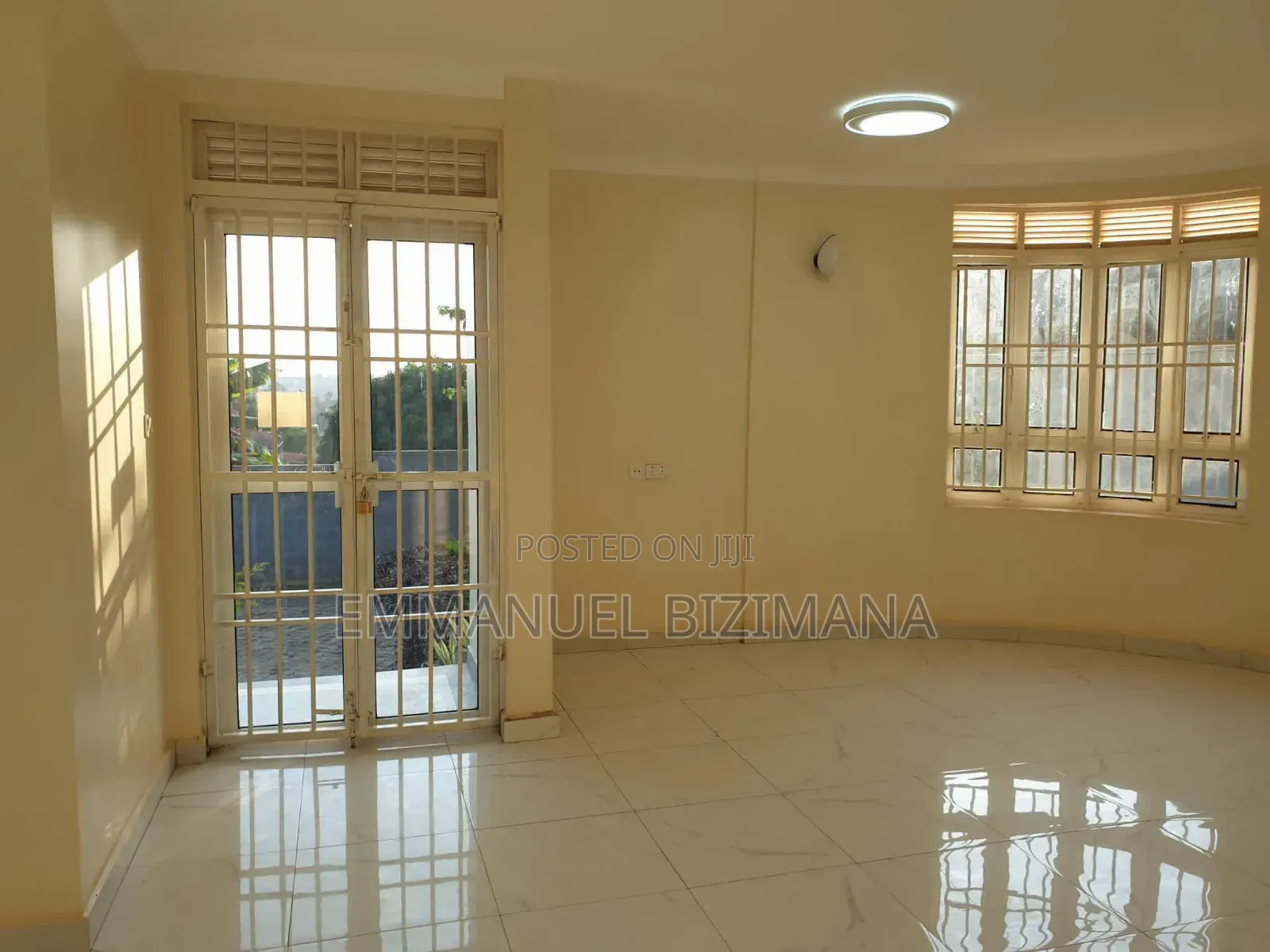 Furnished 5bdrm House in Buwate, Central Division for sale