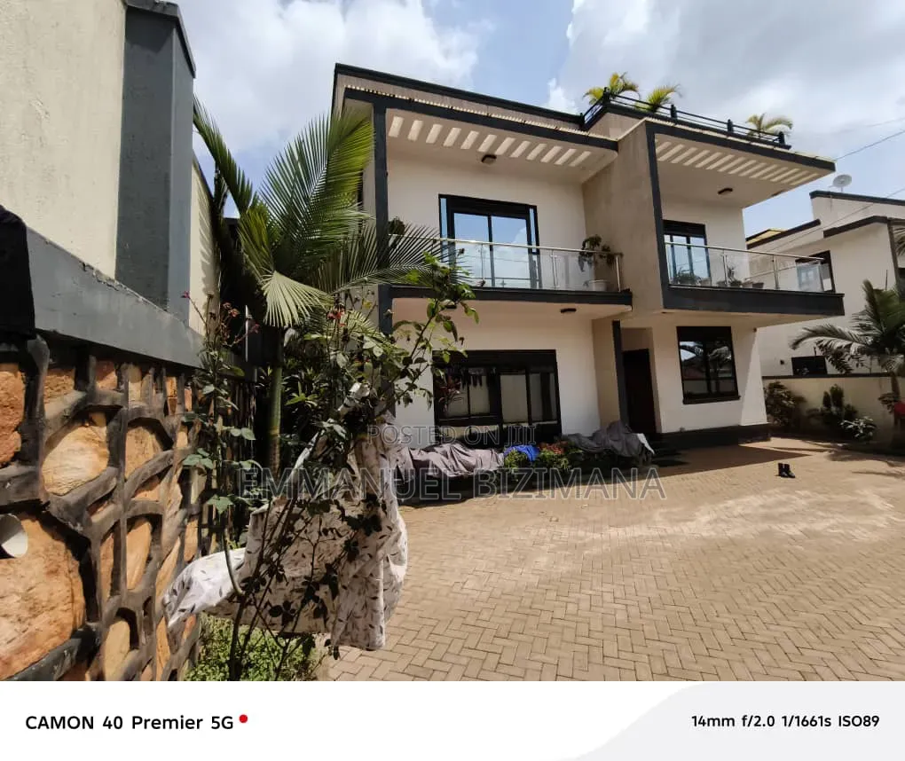 Furnished 4bdrm House in Kira, Central Division for sale