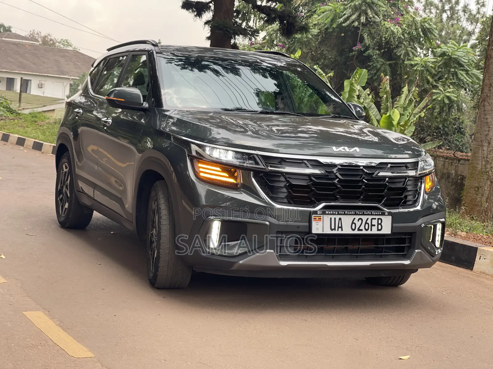 Kia Seltos 2024 Gray