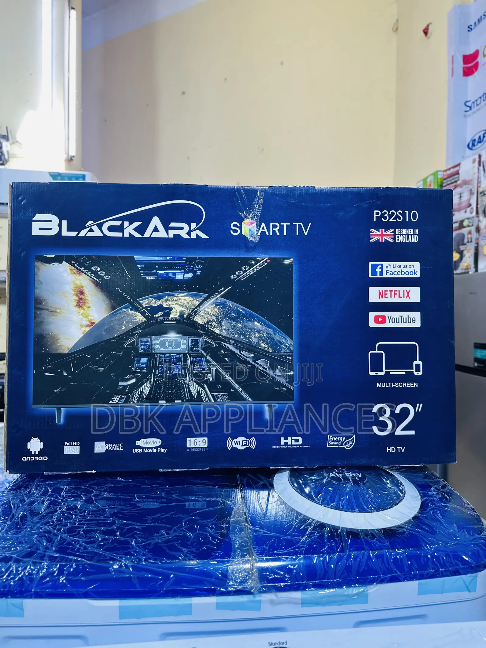 Black Ark 32inch Smart TV at Affordable Price