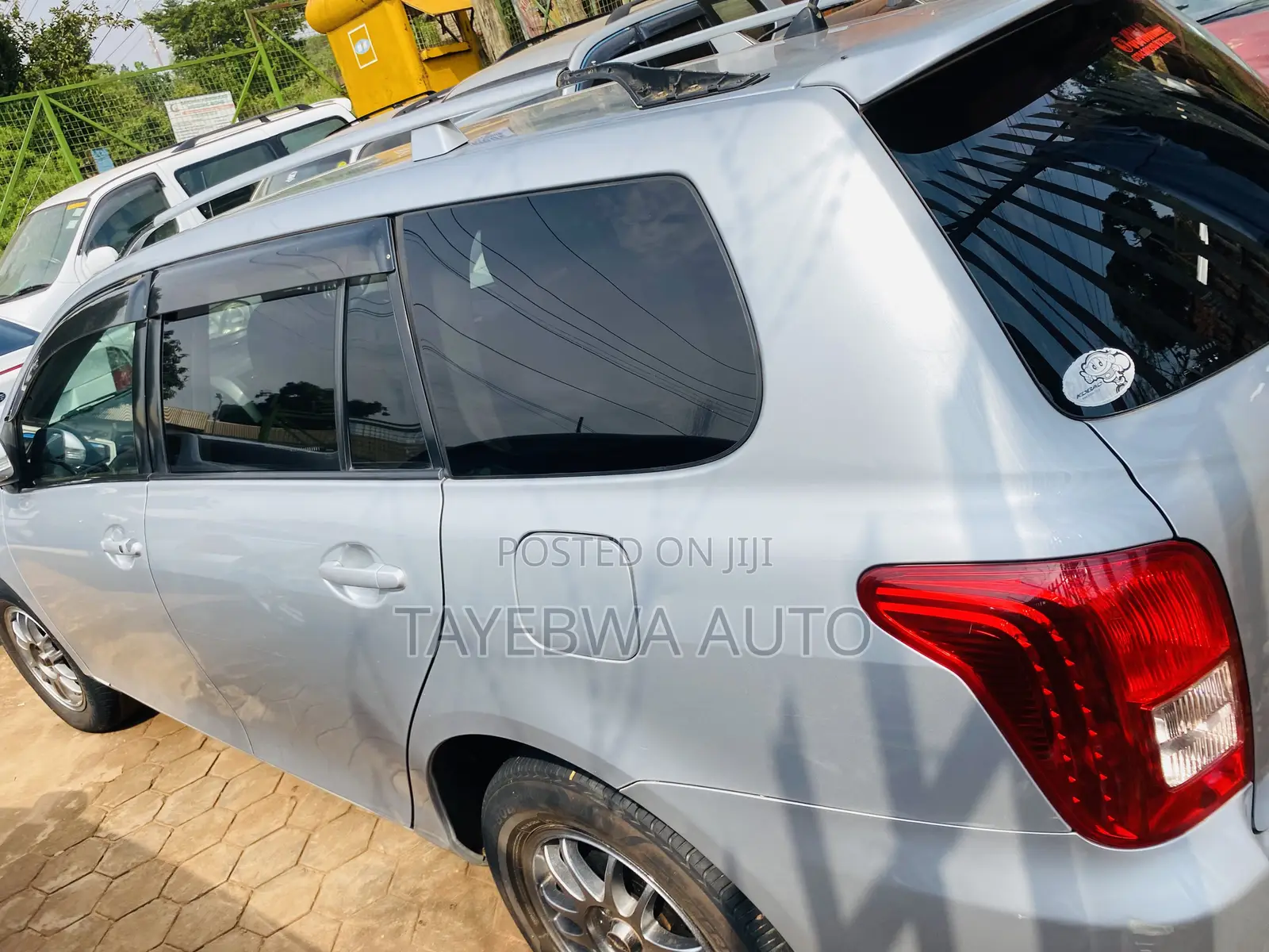 Toyota Corolla Fielder 1.5 Petrol FWD 2006 Silver