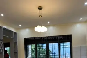 5bdrm House in Kasanga, Central Division for rent