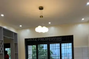 5bdrm House in Kasanga, Central Division for rent