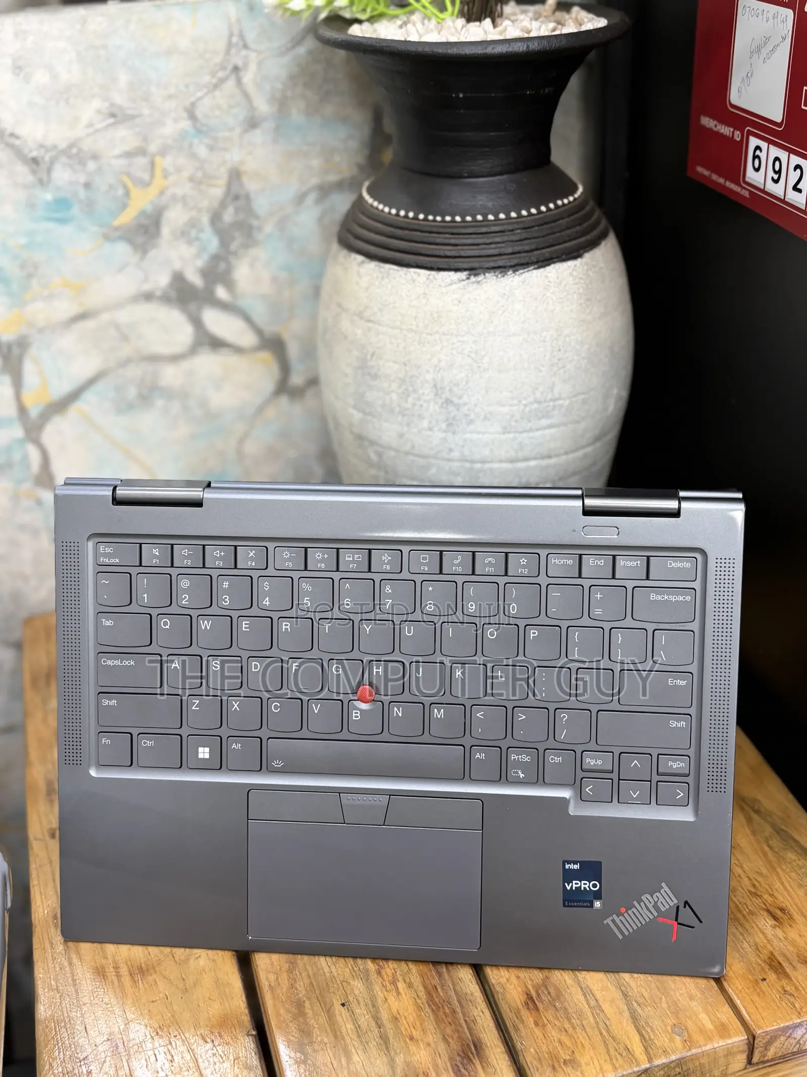New Laptop Lenovo ThinkPad X1 Yoga 16GB Intel Core i7 SSD 512GB