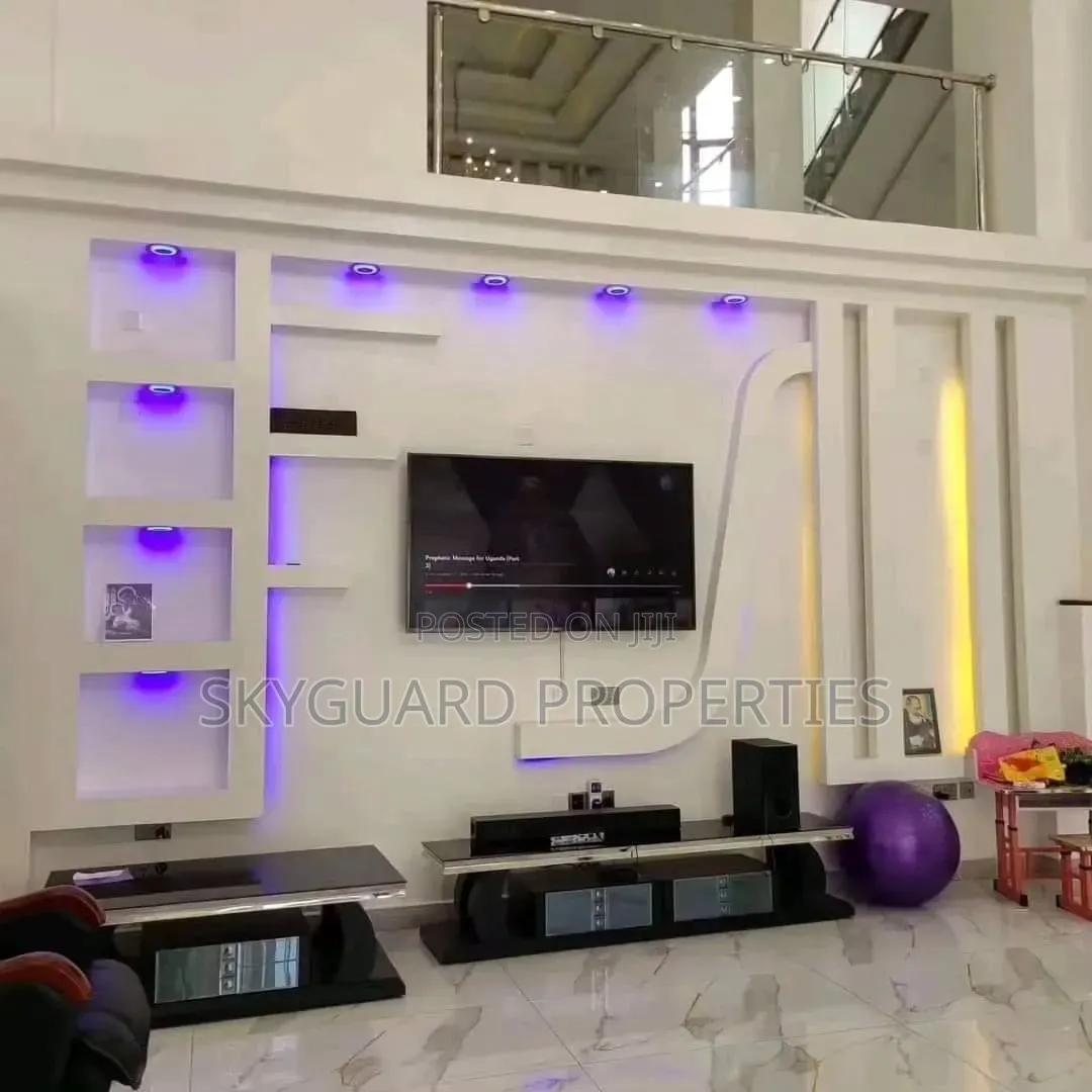 6bdrm Mansion in Munyonyo, Central Division for rent