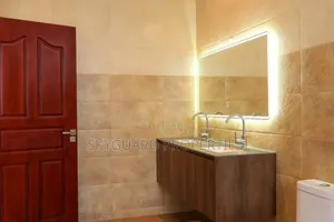 6bdrm Mansion in Bunga, Central Division for rent