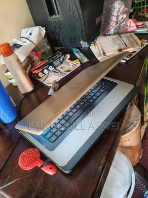 Laptop HP 248 G1 256GB Intel Core i3 HDD+SSD 320GB