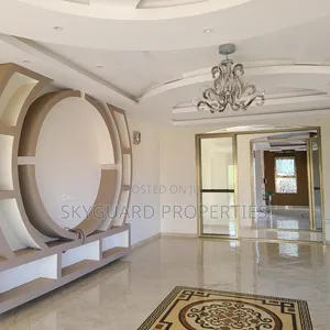 6bdrm Mansion in Kigo, Central Division for rent