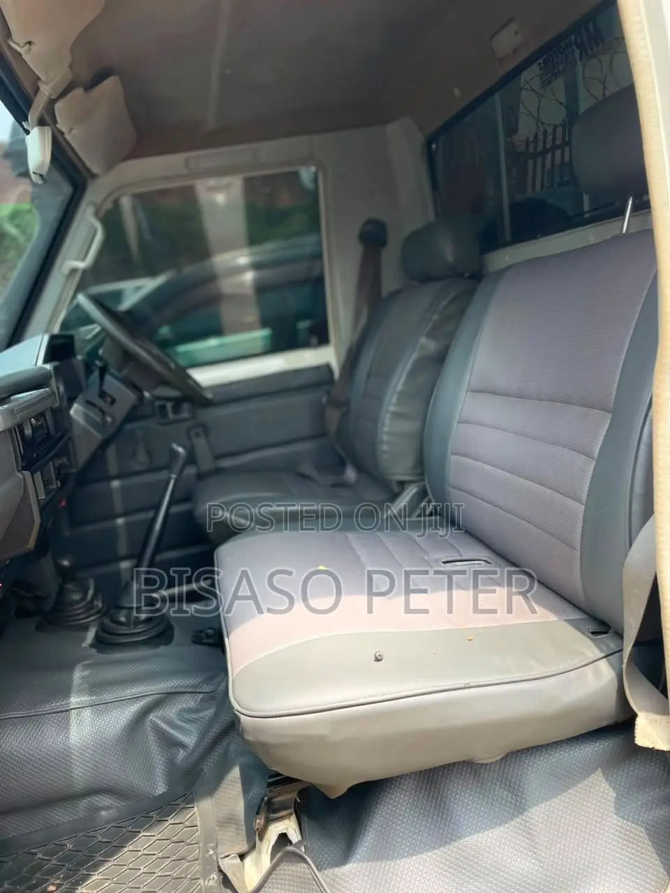 Toyota Land Cruiser Prado 2010 White