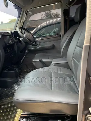 Toyota Land Cruiser Prado 2017 Green