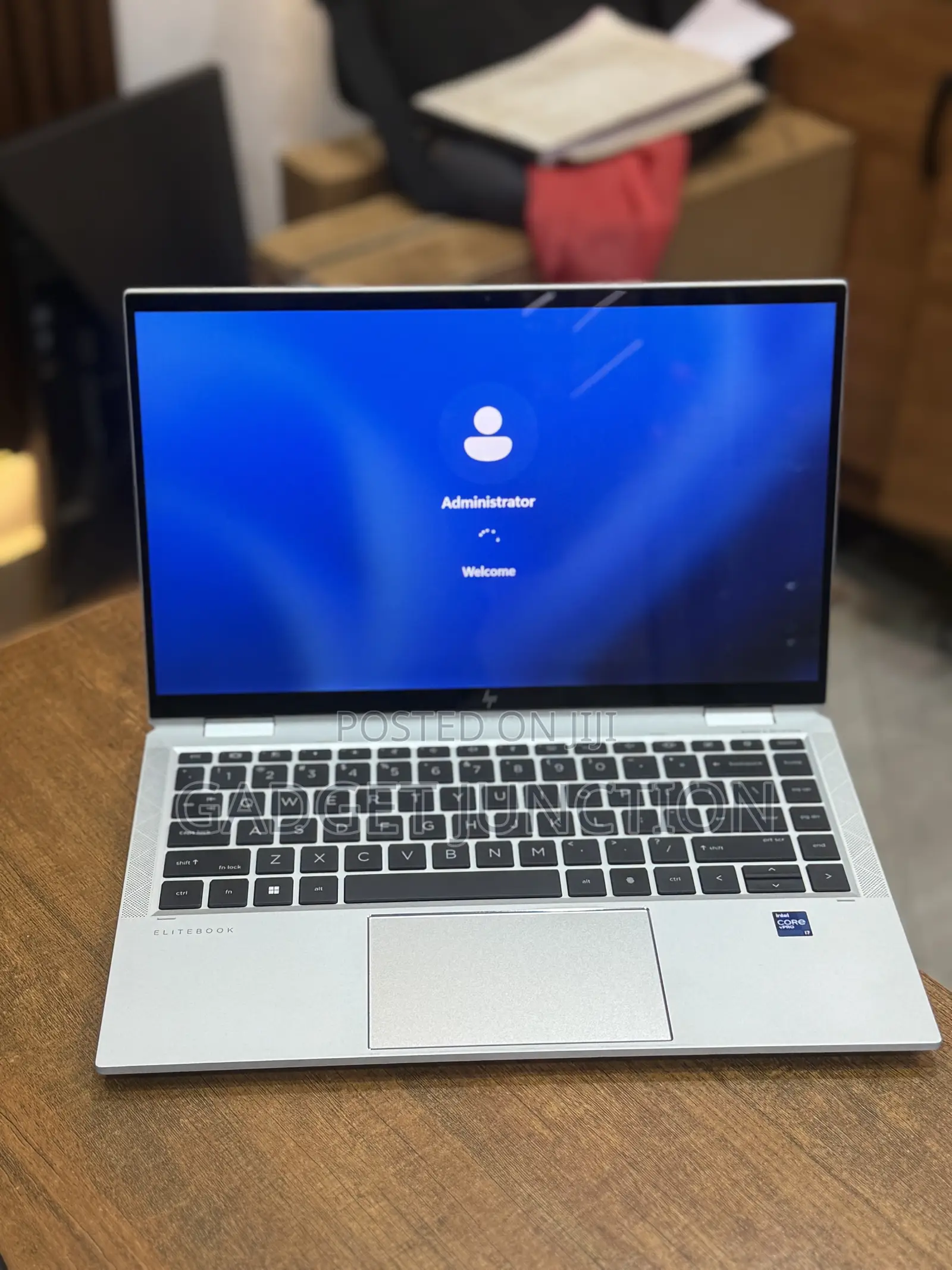 New Laptop HP EliteBook 840 G8 16GB Intel Core i7 SSD 512GB