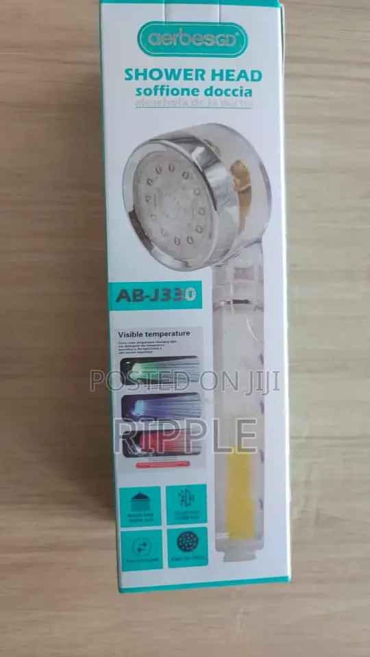 Aerbes Turbo Fan Filter Shower Head With Temperature Sensor AB-J330