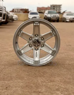 4×4 Size 17 Japan