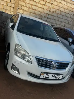 Toyota Premio 1.8 AWD 2013 White