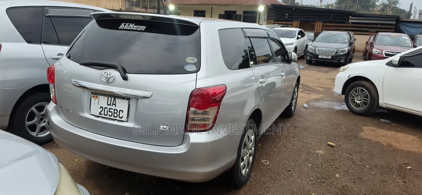 Toyota Corolla Fielder 2011 Silver