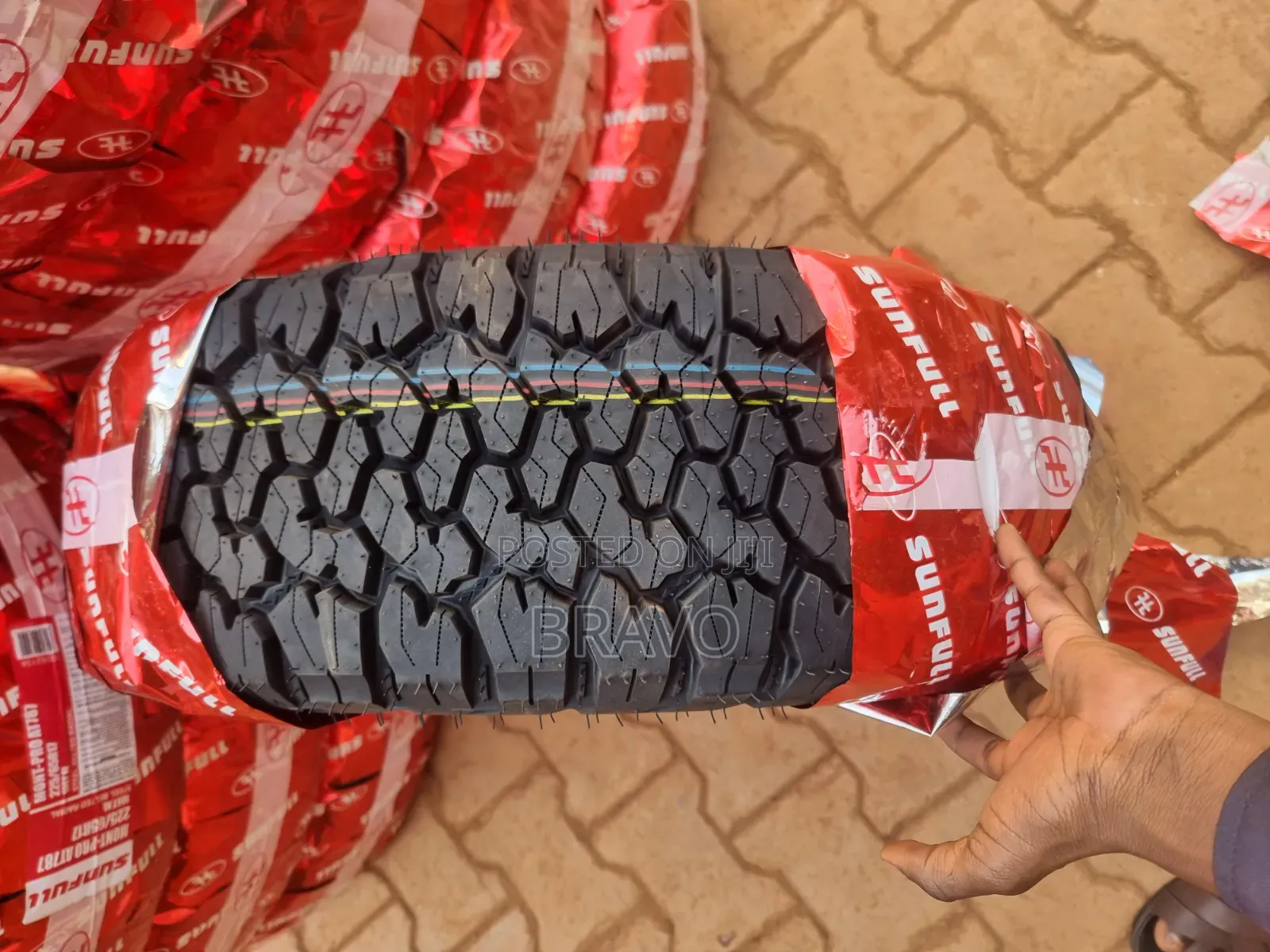 225/65r17 New Design Tyres for Harrier, Rov4.