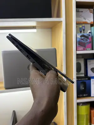 Laptop Lenovo ThinkPad X390 Yoga 16GB Intel Core i7 SSD 256GB