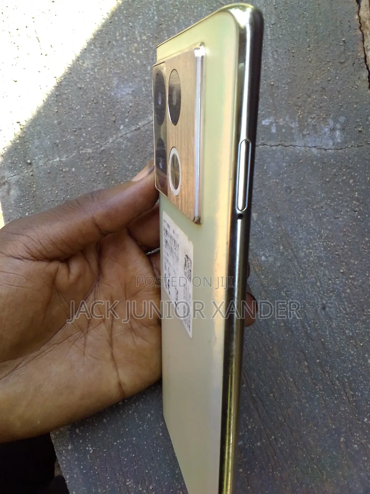 Infinix Note 40 Pro 256 GB Gold