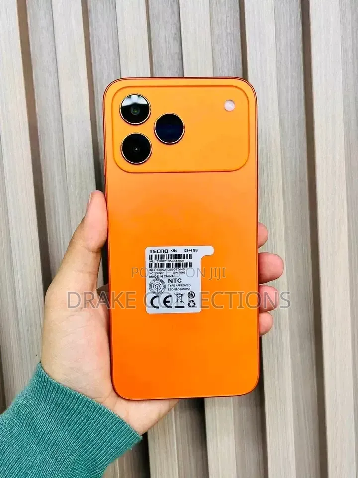 New Tecno Spark 50 128 GB Orange