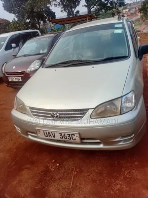 Car 2004